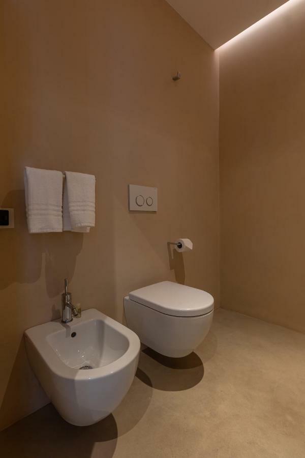 Beplace Garibaldi Suites Mailand Exterior foto